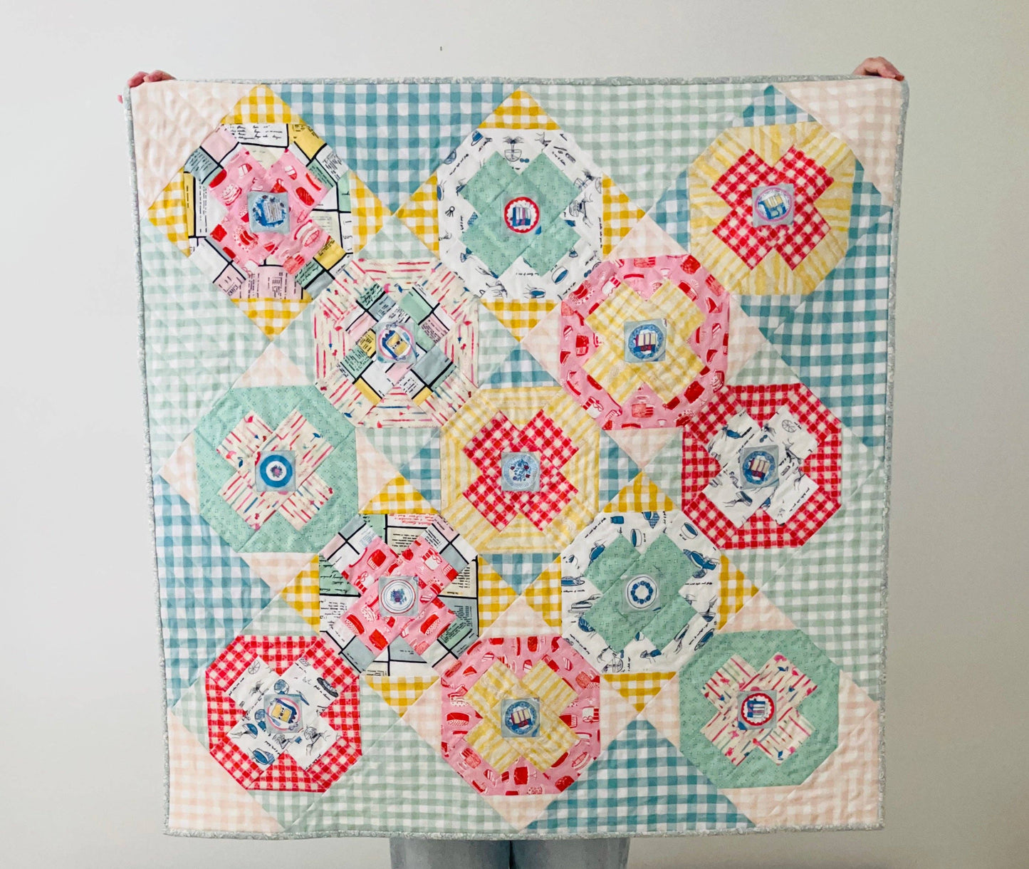 Churn Dot Printed Quilt Pattern