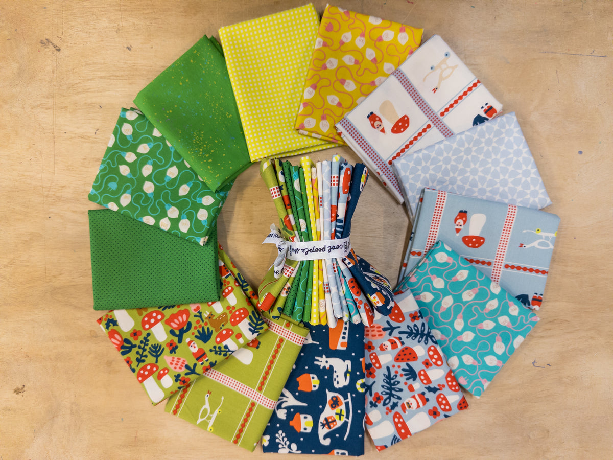 Little House Christmas FQ Bundle