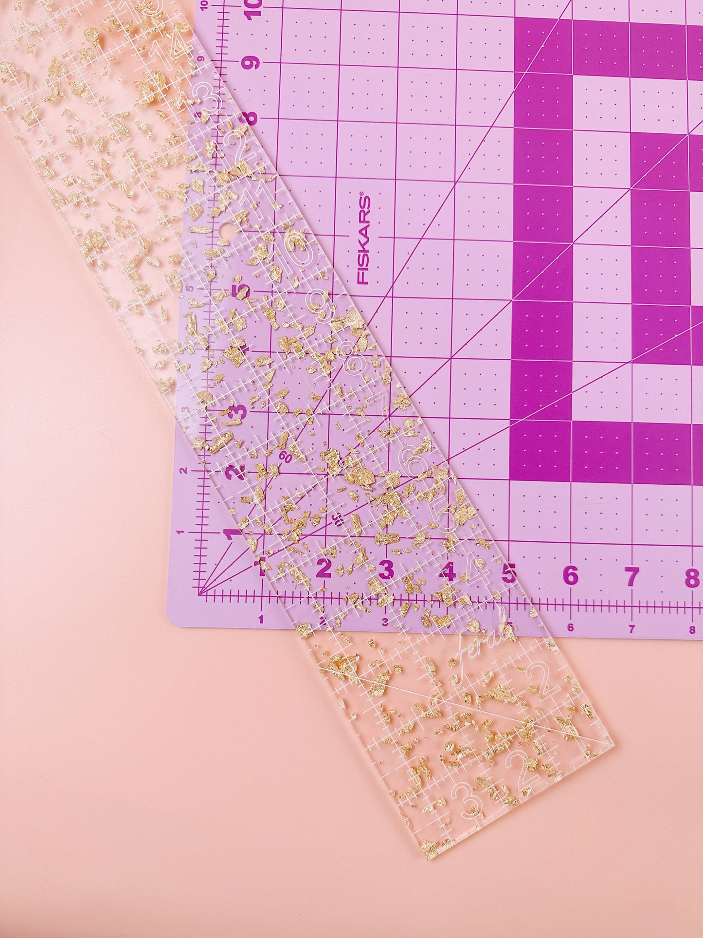 Fat Quarter Quilting Ruler : Confetti